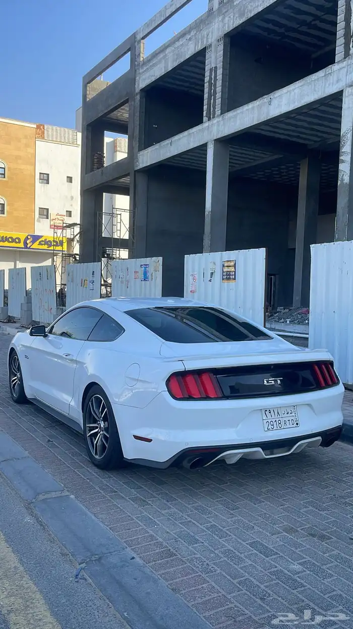 موستنج GT بريميوم 2017 0