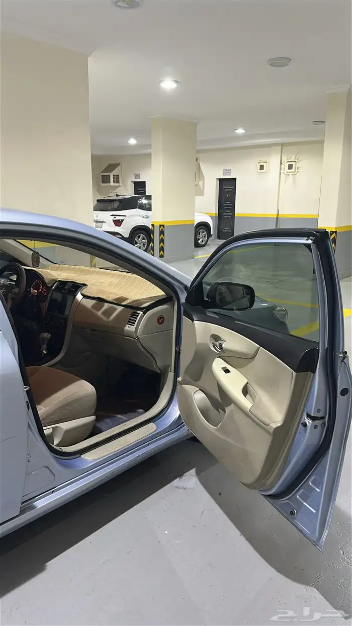 تويوتا كورولا 2013 للبيع 11