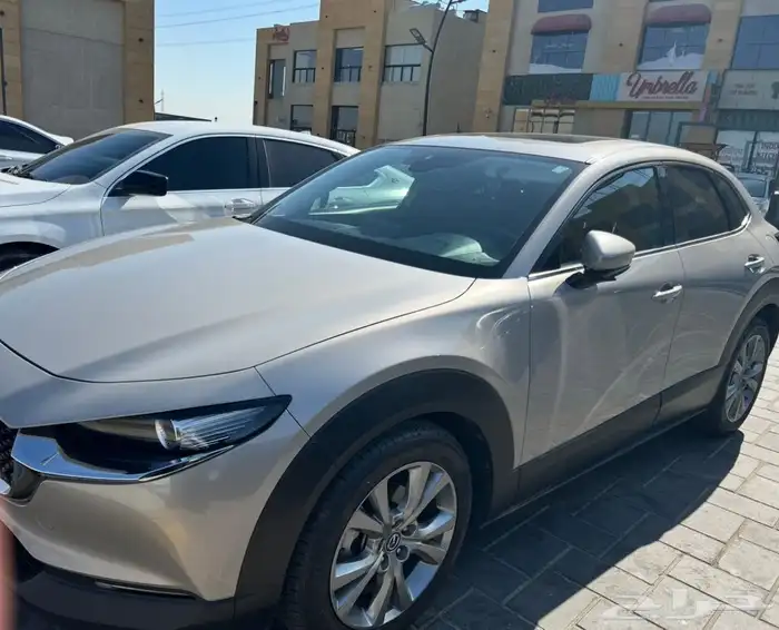 مازدا CX30 نص فل 1