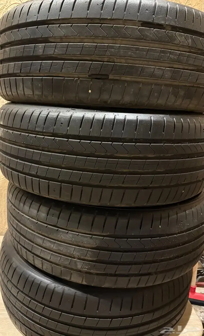 كفرات مقاس 17 تاريخ 24 حجم 215 55 17 هنكوك 11