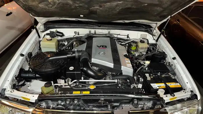 لاندكروزر VXR 99 ليمتد 7