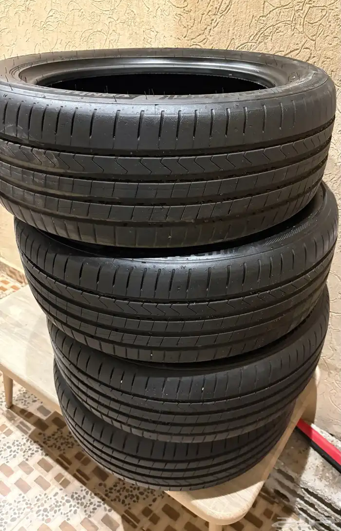 كفرات مقاس 17 تاريخ 24 حجم 215 55 17 هنكوك 13