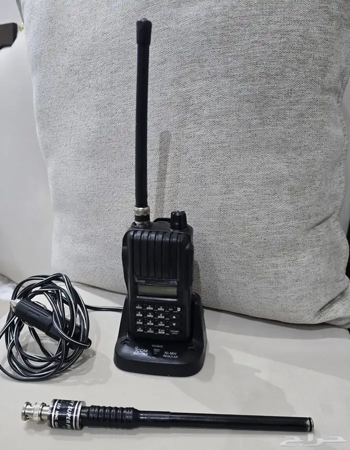 للبيع جهاز لاسلكي ICOM أصلي 0