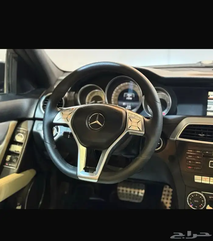 مرسيدس C200 موديل 2014 16