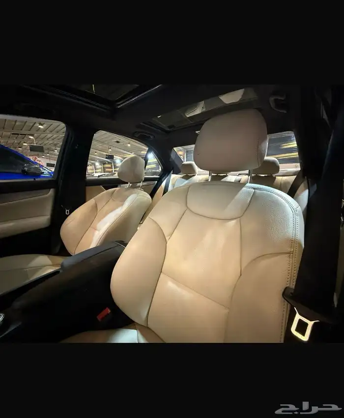 مرسيدس C200 موديل 2014 10