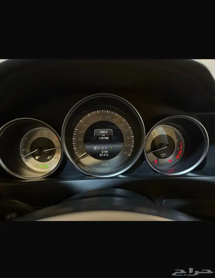 مرسيدس C200 موديل 2014 7