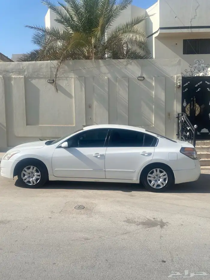 التيما نيسان بيع او بدل 1