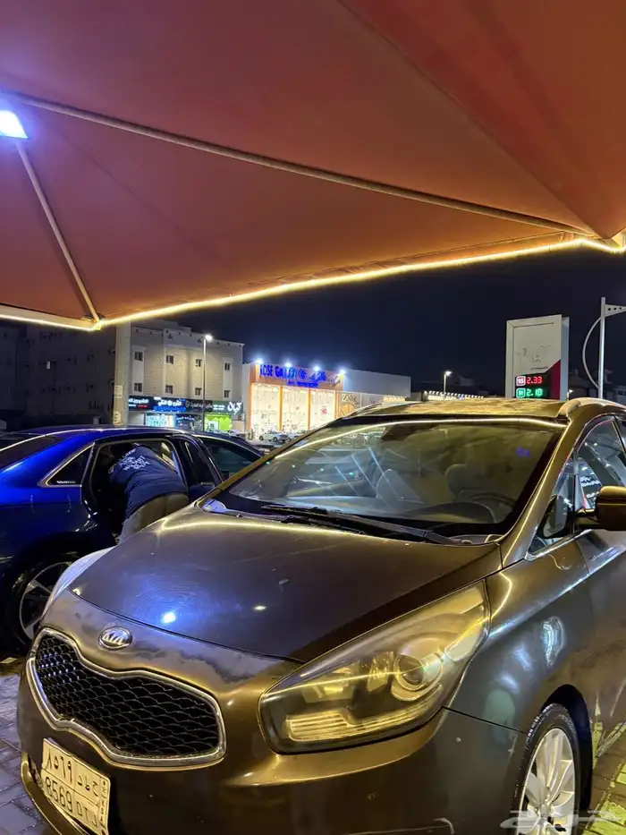 كيا كارينز موديل 2015 ممشى 172 الف 1