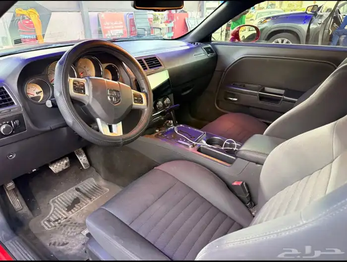 دودج تشالنجر إس تي 2013 6