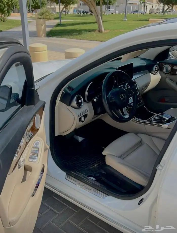 مرسيدس C300 موديل 2016 نظافه وعلى الشرط واستخدام شخصي 1