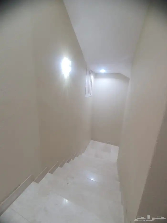 للبيع عمارة دور وشقتين خلف الجداف المحالة 3