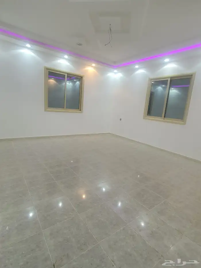 للبيع عمارة دور وشقتين خلف الجداف المحالة 40