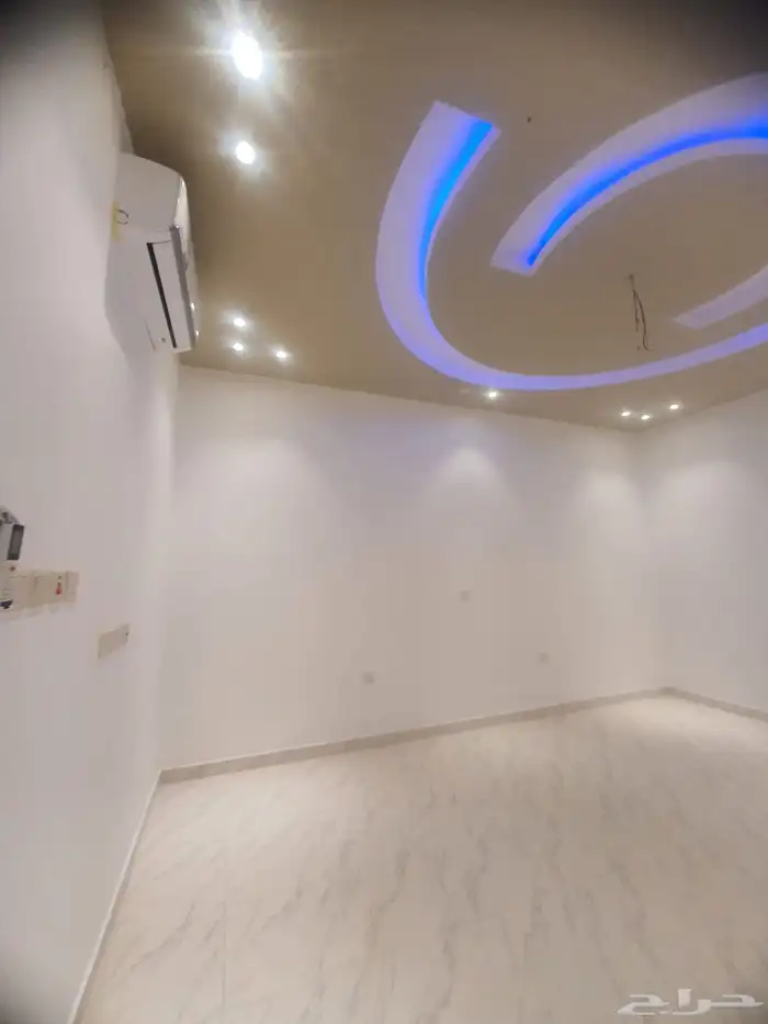 للبيع عمارة دور وشقتين خلف الجداف المحالة 35