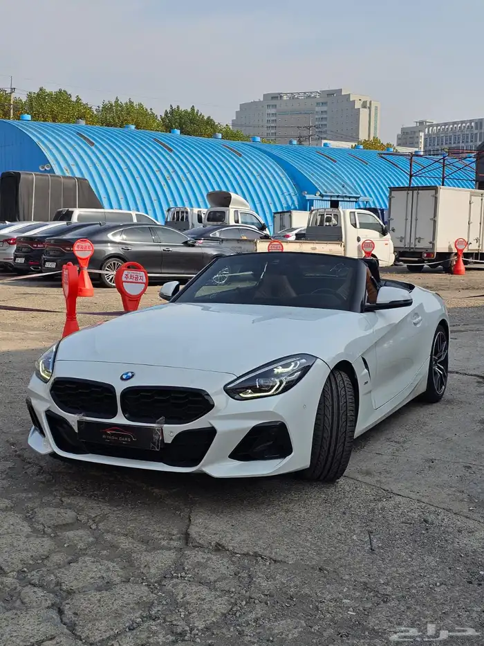 بي ام دابليو 2023 كشف Z4 2