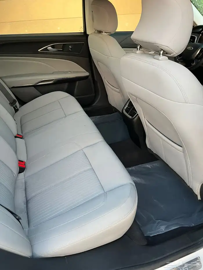 للبيع فورد توروس 2021 بدي وكالة مالك اول 11