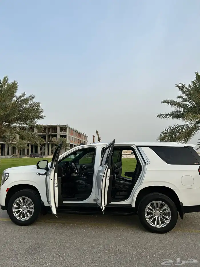 جي ام سي يوكن للبيع 10