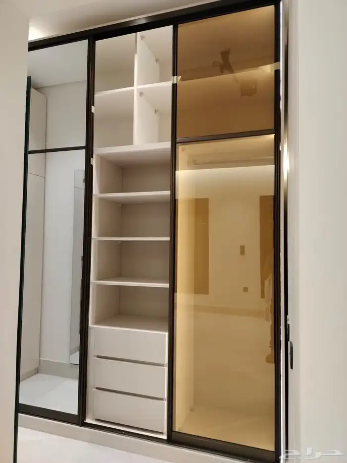 تفصيل الخزائن والدواليب و مزايا فن استغلال المساحة والزوايه 7