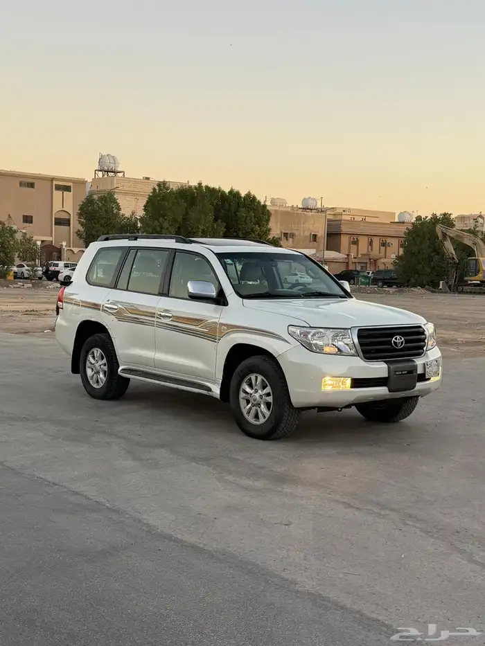 لاندكروزر 2009 2