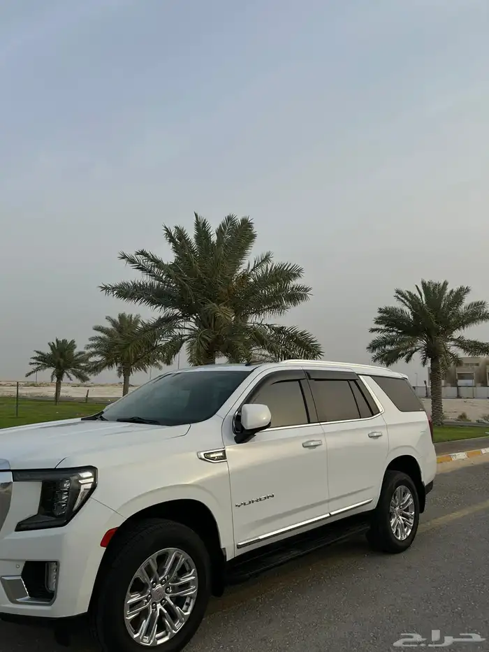 جي ام سي يوكن للبيع 5