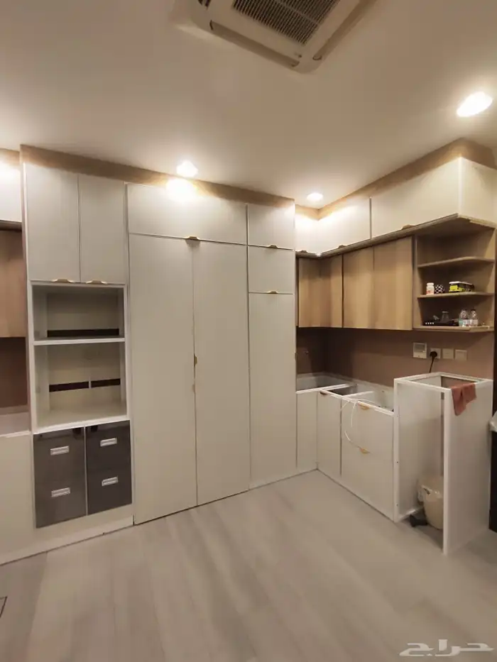مطابخ تفصيل وجاهز على حسب دوليب الملابس خزاين مودرن 7