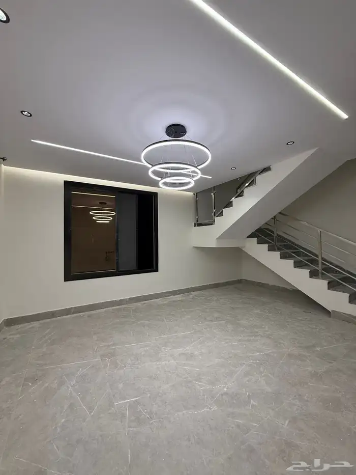 فله روف علوي حي الفلاح سعر مميز جدا وعرض لفتره محدوده 4