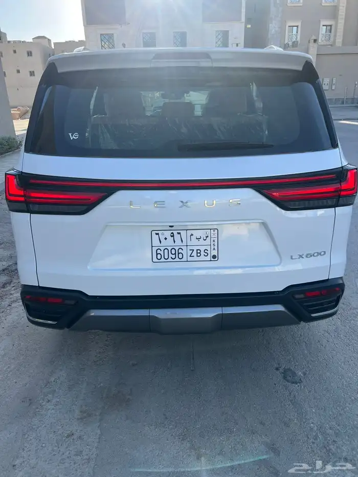 لكزس BB 2024 عبدالطيف جميل تم البيع الله يبارك للمشتري 8