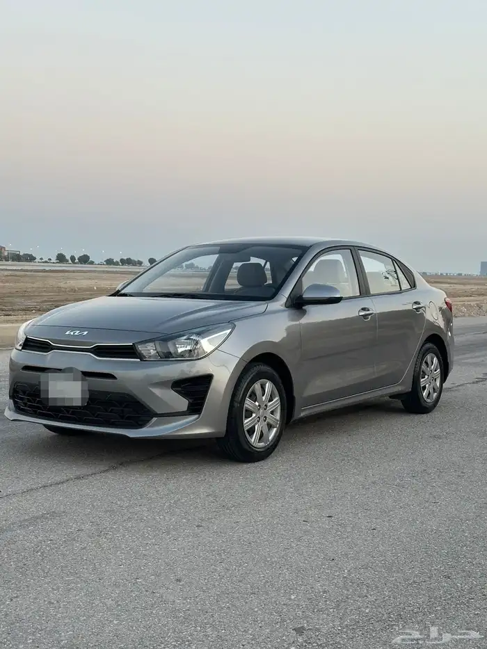 كيا ريو عداد 40 الف 25
