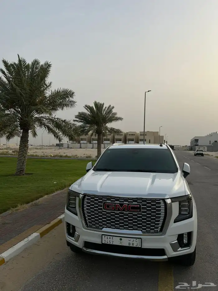 جي ام سي يوكن للبيع 0