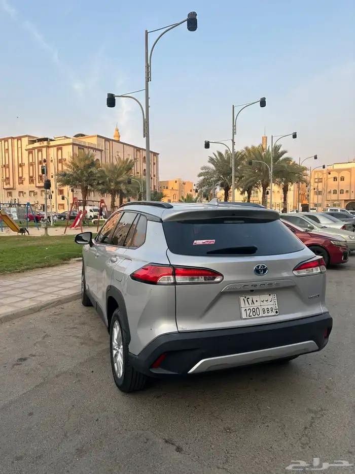 تويوتا كروس نظيفة 2022 3