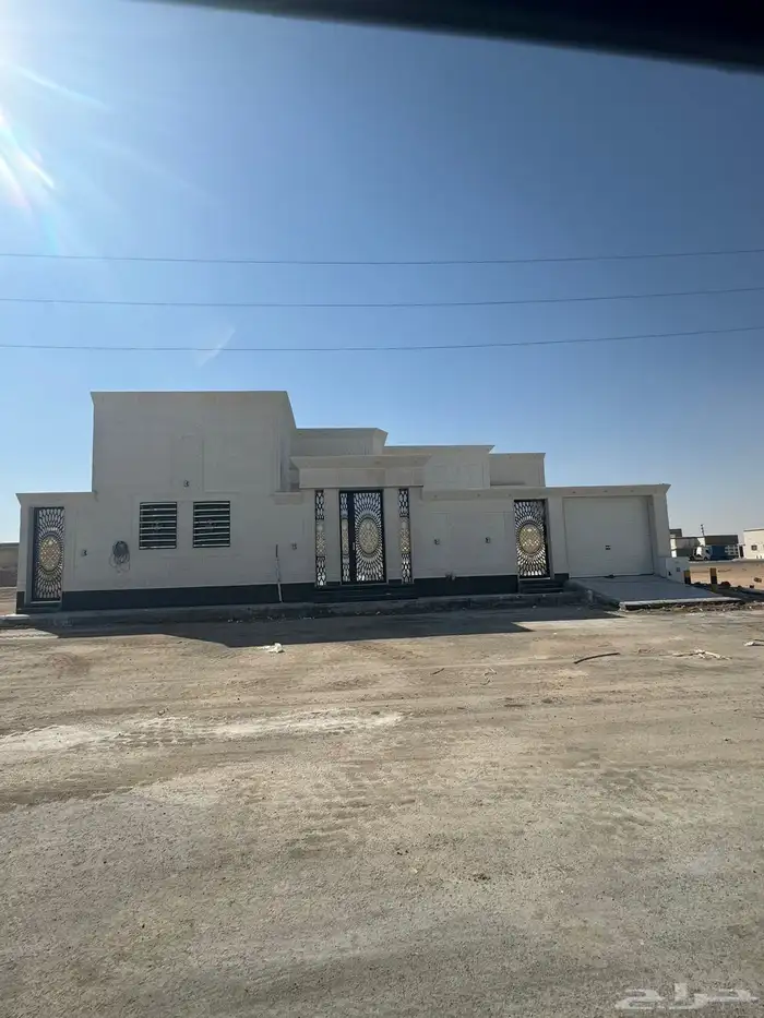 للبيع دور في حي الروضه(حفر الباطن) 0