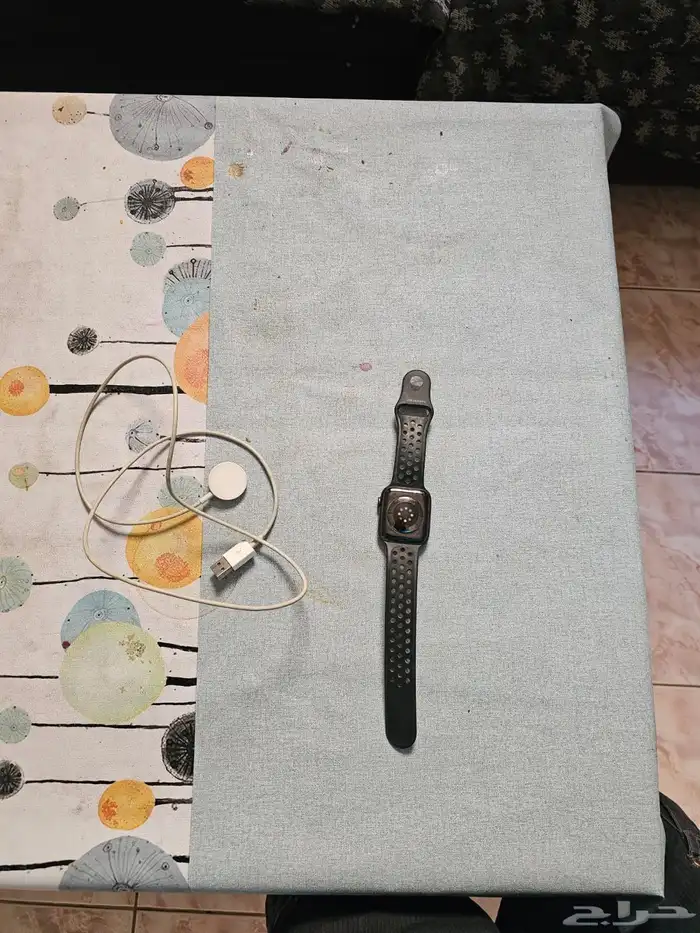 Apple Watch series 6 44 Mm Nike Edition 81  battery 2