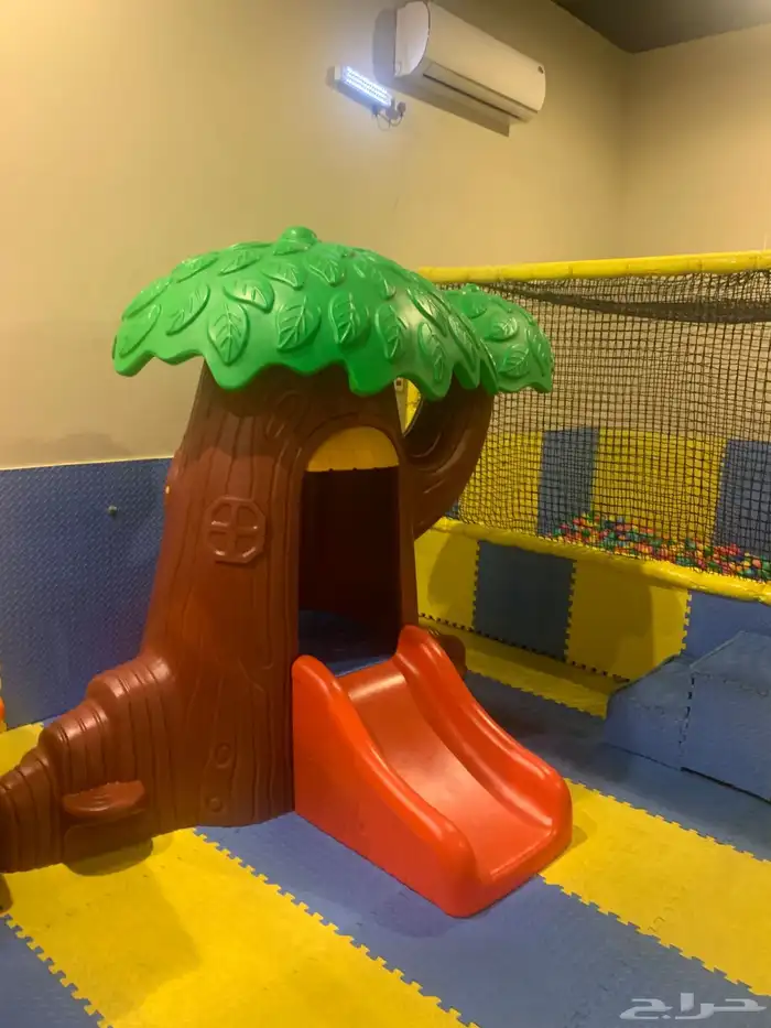 خميس مشيط حي نعمان جوار القاعده الجويه 22