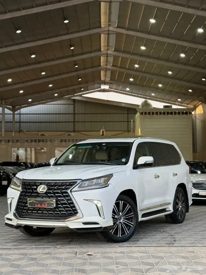 لكزس - 2014 - LX570 - معدل 2021 خارجي 2