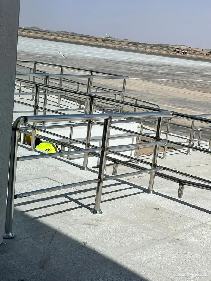 دربزين استيل حواجز مسابح مسكات جدار 15