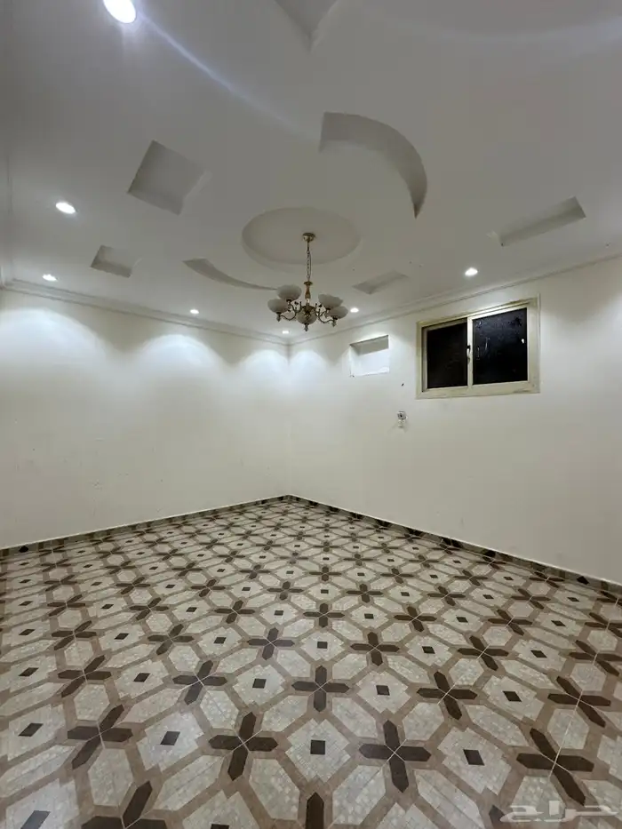 ملحق كبير ايجار تبوك حي سبيع 9