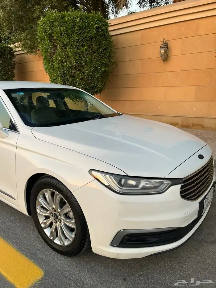 للبيع فورد توروس 2021 بدي وكالة مالك اول 1