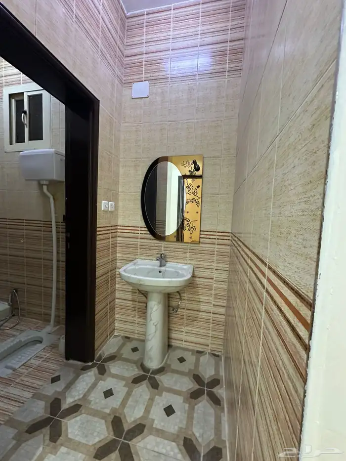 ملحق كبير ايجار تبوك حي سبيع 6