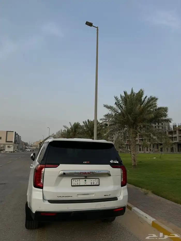 جي ام سي يوكن للبيع 6