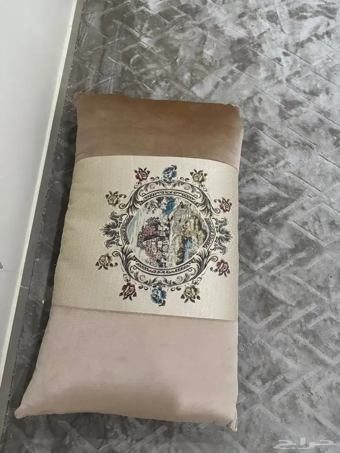 جلسة ارضيه  فرشة   مساند 2