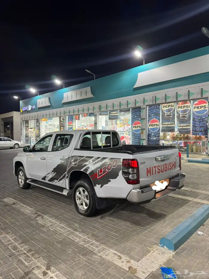 موسبيشي L200 3