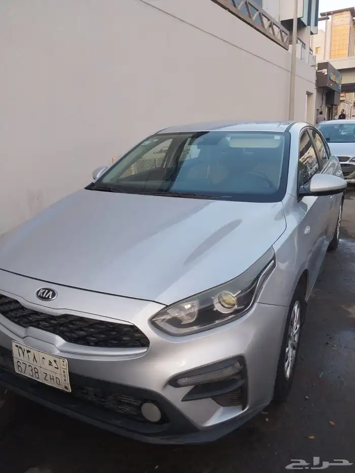 للبيع سيراتو موديل 2021 1