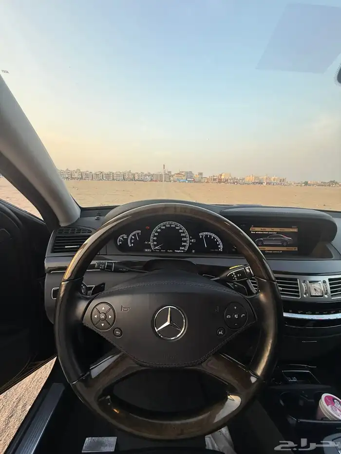 للبيع مرسيدس بانورما 2011 s550 مخزن 12