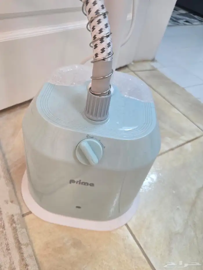 مكواه بخار عاموديه جديدة بالكرتون 1