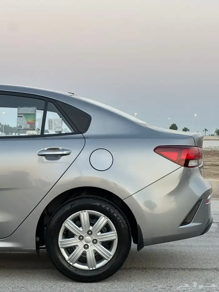 كيا ريو عداد 40 الف 6