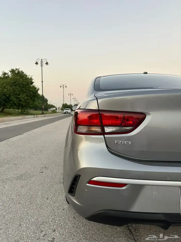 كيا ريو عداد 40 الف 8