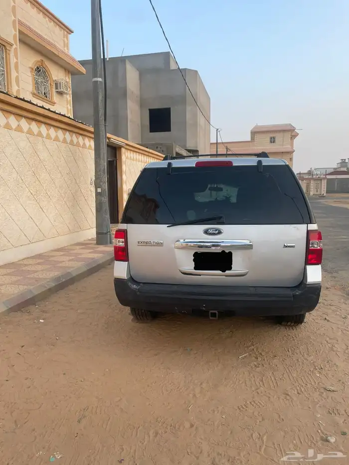 اكسبديشن 2013 للبيع تشليح المكينة والقير سليمة 3