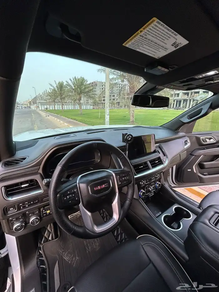 جي ام سي يوكن للبيع 16