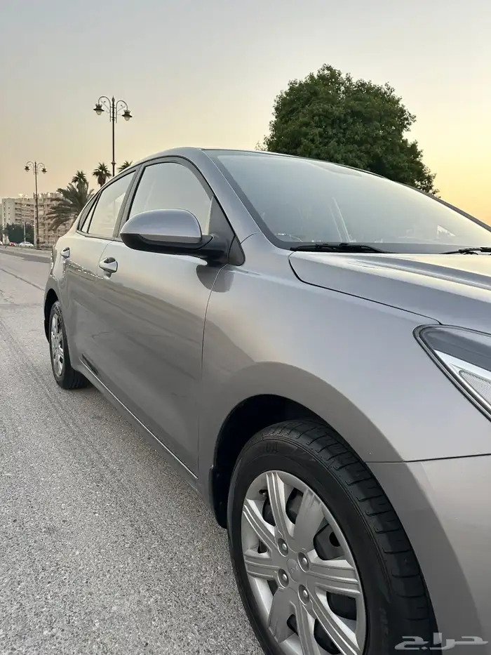 كيا ريو عداد 40 الف 17