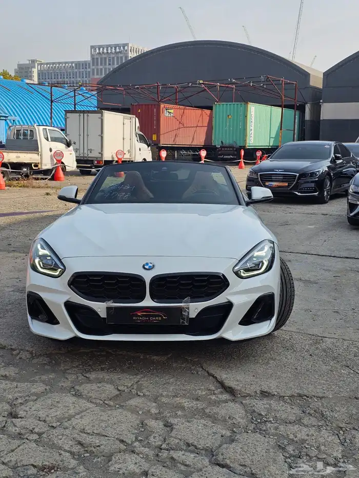 بي ام دابليو 2023 كشف Z4 1