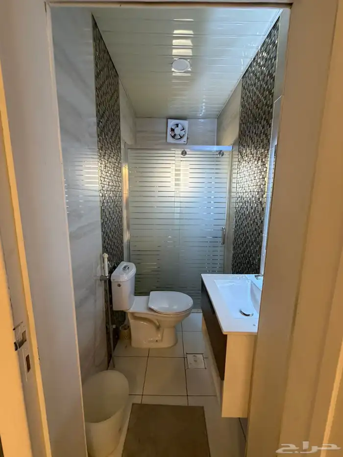 شقة للإيجار 5 غرف بحي الزهراء 3